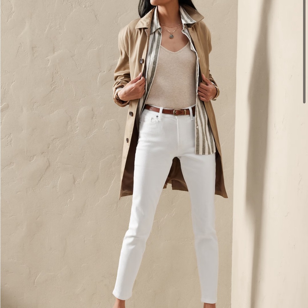 Banana Republic Midrise White Skinny Jeans